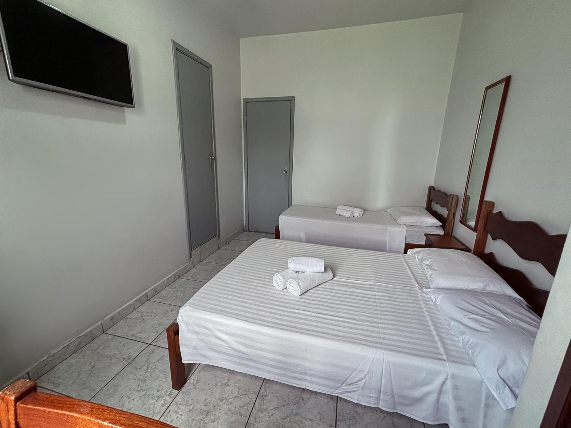 Hotel Carlton Express Imbiara Araxá Exterior foto